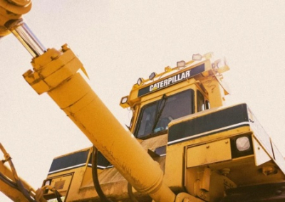 Путин одобрил конфискацию активов американской компании Caterpillar в России