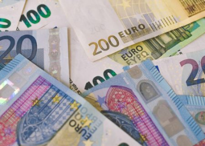 Франция выделила 200 млн евро Украине и выдаст кредиты для покупки французского вооружения