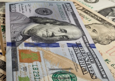 Американские СМИ сомневаются в выделении США денег для Украины