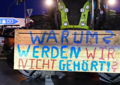 «Мы будем везде, страна еще не видела такого». В Германии протестуют фермеры