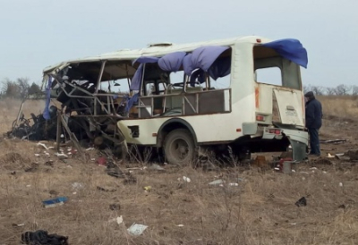 В ЛНР автобус с пассажирами подорвался на мине, погибли пять человек