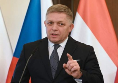 Словацкий премьер-министр посетил памятник солдату Красной армии и отказался делать из России врага