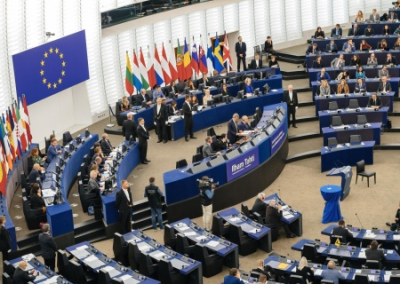 Депутаты Европарламента потребовали от стран Евросоюза не признавать итоги выборов президента России