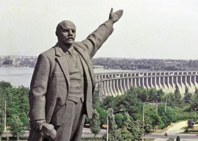 В Запорожье хотят продать Ленина за 15 миллионов гривен