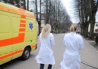 В Латвии не будут пускать русскоязычных пациентов в больницы без переводчика