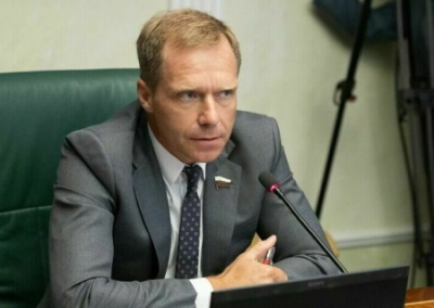 В Совфеде призвали Мантурова начать выпускать автомобили классов C, D и E