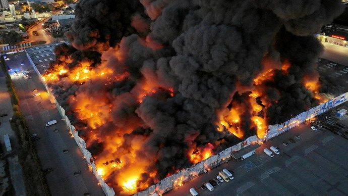 Череда загадочных диверсий по всей Европе стала новым фронтом в войне России с Западом