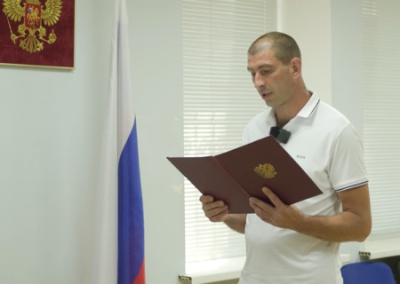 «Я стал частью общества свободной и сильной страны». Пригнавший танк в ДНР солдат ВСУ стал гражданином России