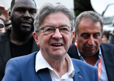 Меланшон призвал вывести Францию из состава НАТО