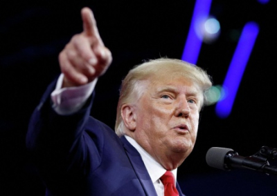 Financial Times: Трамп угрожал вывести США из состава НАТО