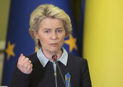 Послушай избирателей и сделай наоборот. Урсула фон дер Ляйен пообещала сделать из Евросоюза военный блок