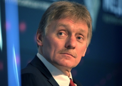 Песков одобрил мирные переговоры Путина с нелегитимным Зеленским