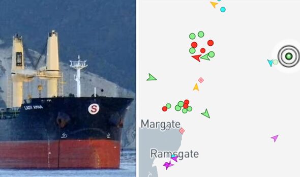 Русские расположили корабль с 20 тысячами тонн взрывоопасной селитры всего в 15 милях от британских городов