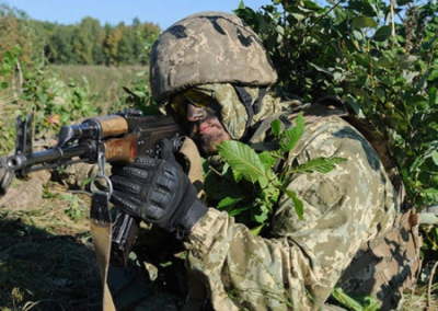 Не наемники, а комбатанты. Зеленский узаконил иностранцев в ВСУ