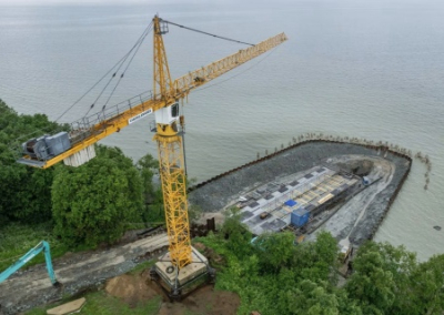 Финляндия задержала нефтяной танкер, следовавший из РФ, обвиняя в повреждении кабелей в Финском заливе