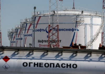 Скандинавские и прибалтийские страны настаивают на снижении потолка цен на российскую нефть