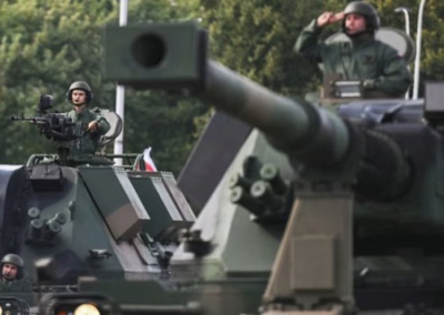 Макрон: Евросоюзу необходимо 200 млрд евро на военные нужды