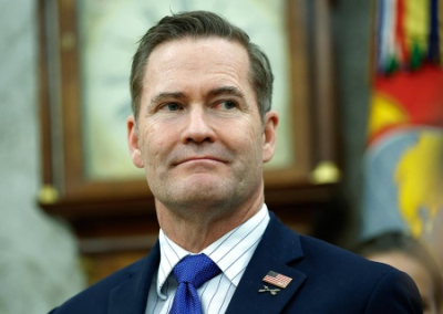 Уолтц рассказал о прекращении помощи Украине со стороны США