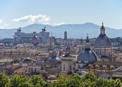 Зеленский организовывает саммит с западными кураторами во время похорон Папы Римского