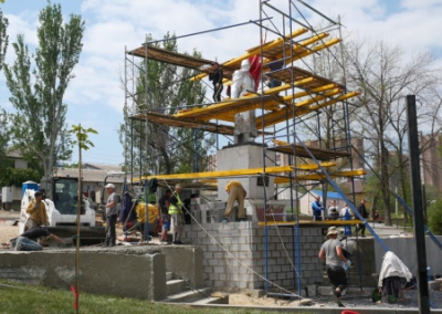 В Луганске до конца года планируют реконструировать парк времен СССР