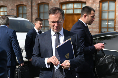 Bloomberg: США против участия Мединского в переговорах по Украине