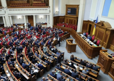 Зеленский призвал Вашингтон не пускать в США тех депутатов, которые не проголосуют за сделку по недрам