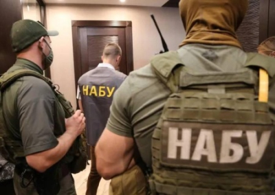 На Украине командующего Нацгвардией подозревают в получении взятки за закупку товаров по завышенным ценам