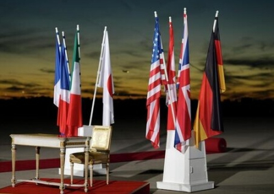 США выходят из дальнейшей помощи Украине