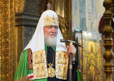 «Гоните прочь всех, кто призывает встать на борьбу с мусульманам». Патриарх Кирилл заступился за мусульман России