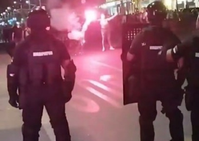 Вучичу больше невозможно сидеть на двух стульях — мнение о протестах в Белграде