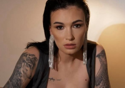 «Возвращаю русскоязычный репертуар»: реакция Анастасии Приходько на языковой скандал с Веркой Сердючкой