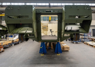 Азаров: ложью о военных заводах на Украине прикрывают поставки вооружений из Евросоюза