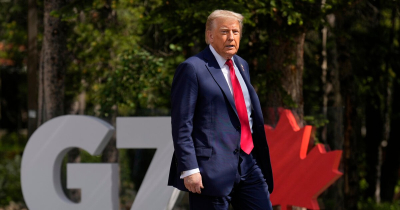 Медведев: Трамп на G7 указал на место европейским шавкам во главе с Микроном