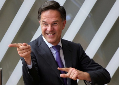 Рютте отрёкся от своих слов о «папочке Трампе». Bloomberg сообщил об унижении лидеров НАТО