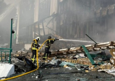 Во время ракетной атаки пострадало здание Boeing в Киеве