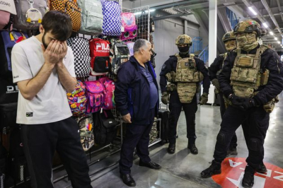 Глава МВД РФ заявил о необходимости депортации не приносящих пользу России мигрантов-нелегалов