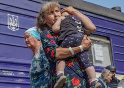 «Эвакуируйтесь, пока это еще возможно»: призывает Украина жителей подконтрольных Киеву территорий ДНР