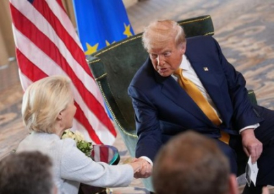 Урсулой фон дер Ляйен буквально вымыли пол Трамп и Си Цзиньпин — Сийярто