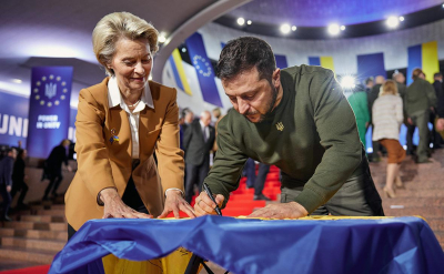 Медведев предрек всей шайке Урсулы фон дер Ляйен «спидошлиц» и «краснофай»