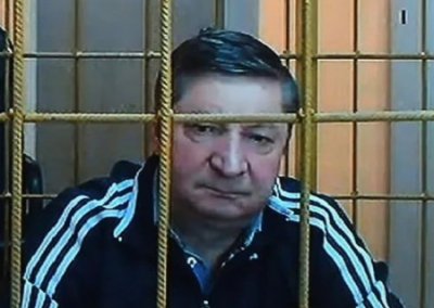 Экс-замглавы Генштаба ВС РФ Халила Арсланова приговорили к 17 годам колонии по делу о взятке и мошенничестве