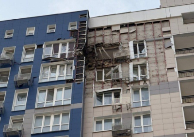 В Белгороде беспилотник ВСУ атаковал многоквартирный дом