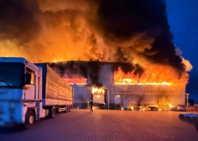 Сикорский об ударе по предприятию в Виннице: война приближается к польской границе