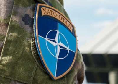 Азаров: Запад готовит вторжение в Россию к 2030 году