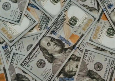 Шмыгаль для продолжения войны намерен получить от Запада $60 млрд в 2025 году и $120 млрд в 2026