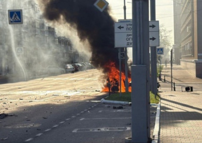 Три мирных жителя пострадали при атаке беспилотника ВСУ в центре Белгорода
