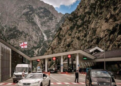 Украинские зеки голодают на грузинской границе, требуя возвращения домой