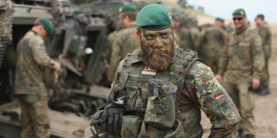 Опрос: большинство немцев  выступают против отправки войск на Украину