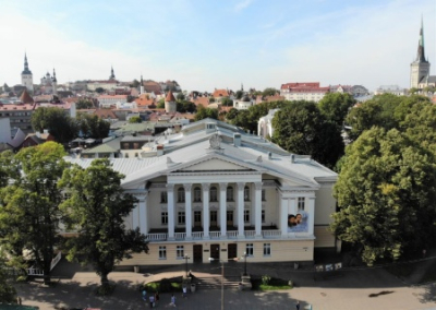 Захарова выразила обеспокоенность в связи с ликвидацией Центра русской культуры в Эстонии