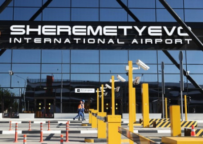 Денисова предложила решение проблемы Шереметьево, пока чиновники ДНР продолжают незаконно отбирать жильё