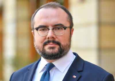 В Польше призвали выдворить украинских мужчин для отправки на фронт